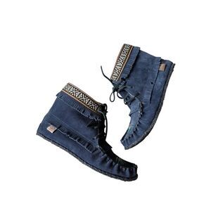 Laurentian Chief Canada Moccasins Suede Ankle High Boot Beaded Crepe Sole Size 6